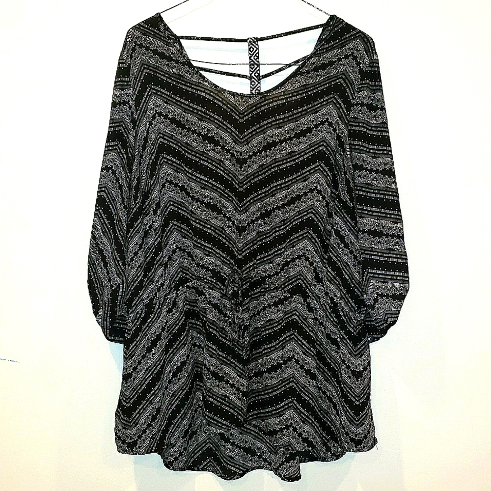 Maurices silky patterned lightweight shirt top